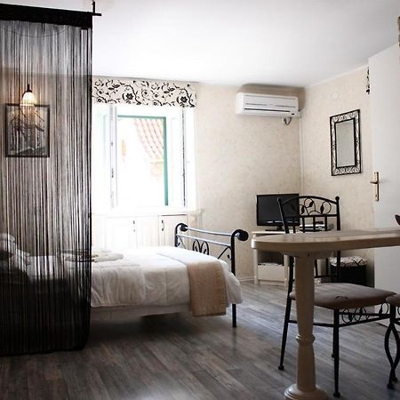 Old Town Apartment Šibenik Zimmer foto