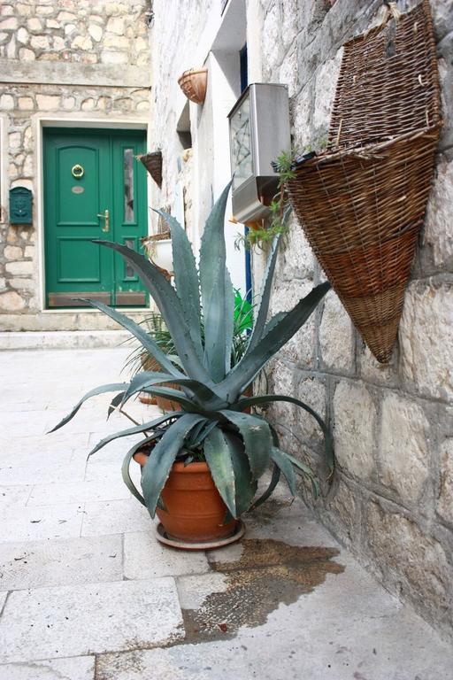 Old Town Apartment Šibenik Zimmer foto